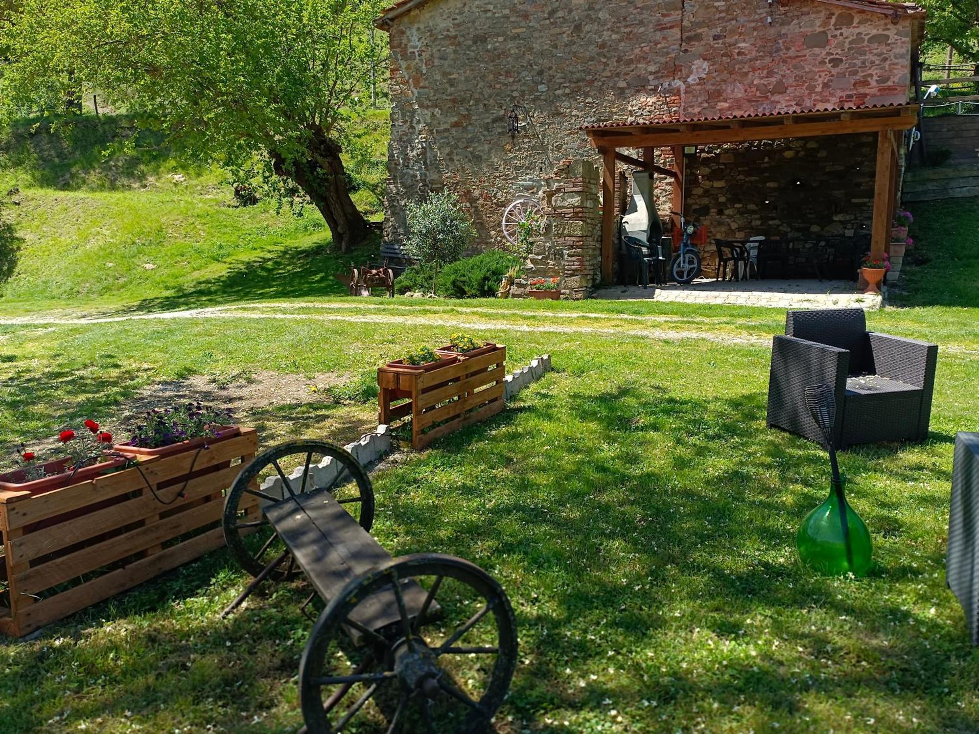 Locanda Di Alberi Borgo San Lorenzo Eksteriør bilde