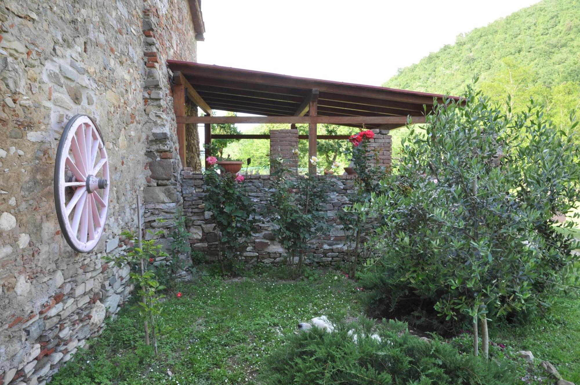 Locanda Di Alberi Borgo San Lorenzo Eksteriør bilde